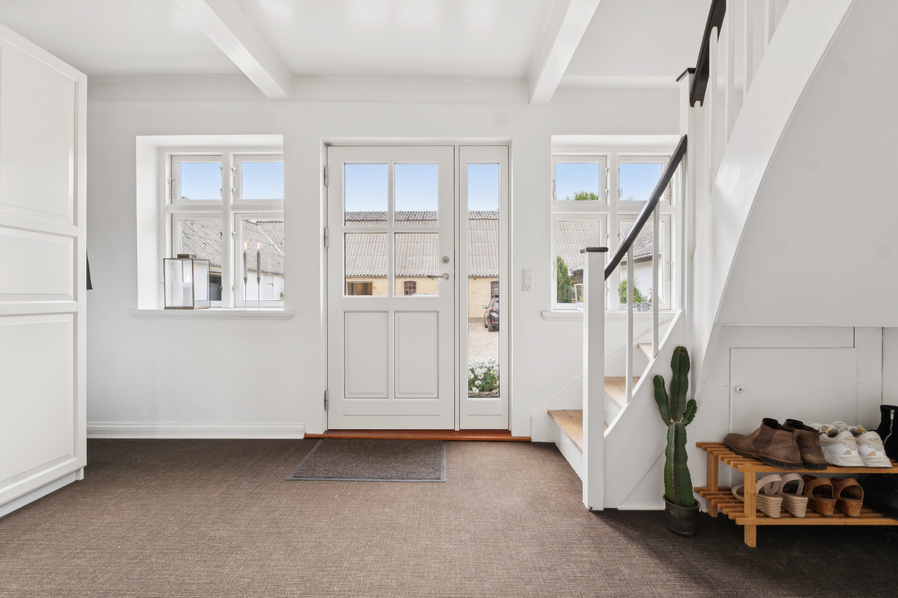 Fremhævet hall/trappe til 1. sal billede i fuldskærmstilstand. Billede af Kragemosevej 5, Strærup Mark, 5683 Haarby