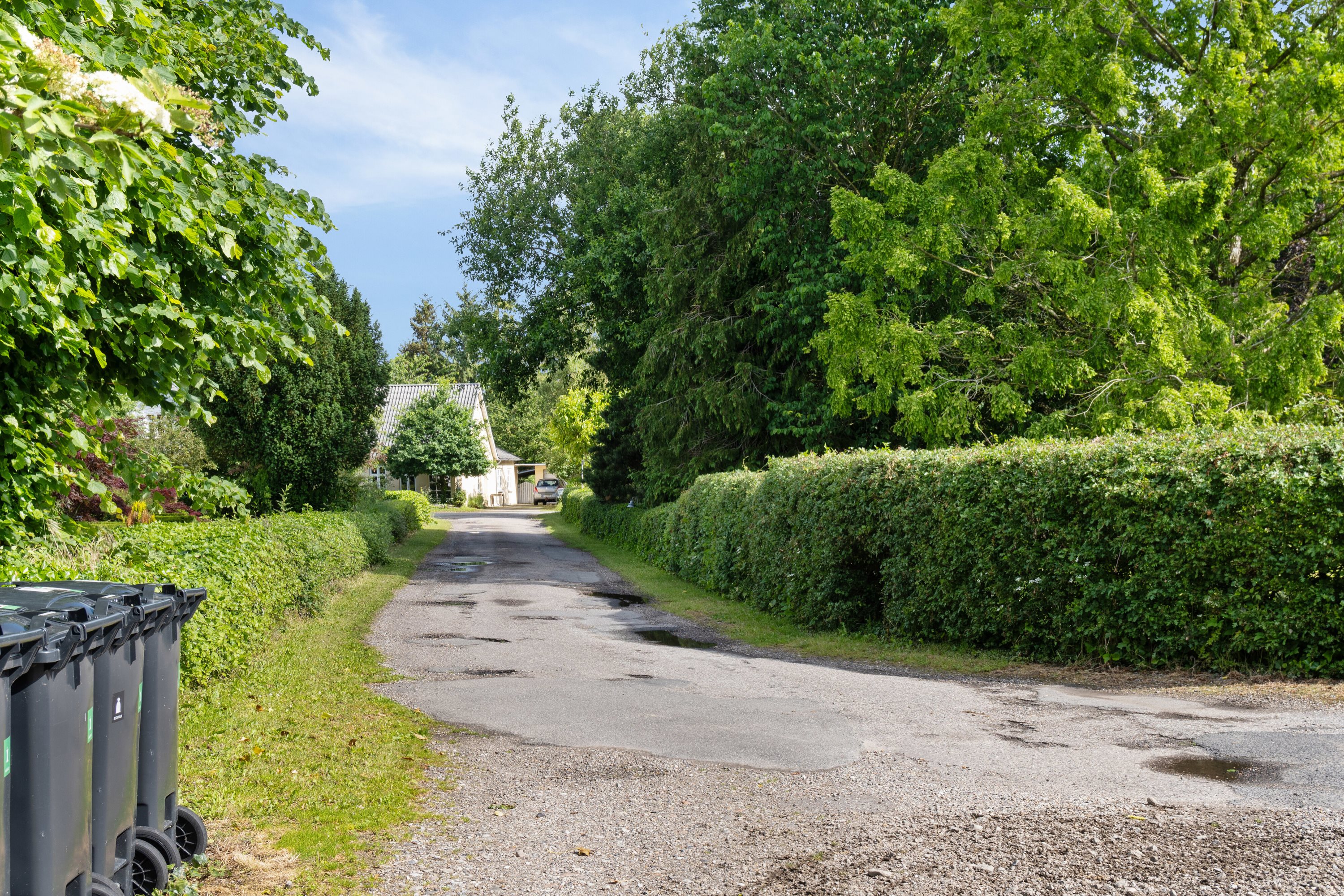 Fremhævet set fra vejen billede i fuldskærmstilstand. Billede af Højbyvej 45, Højby, 5260 Odense S