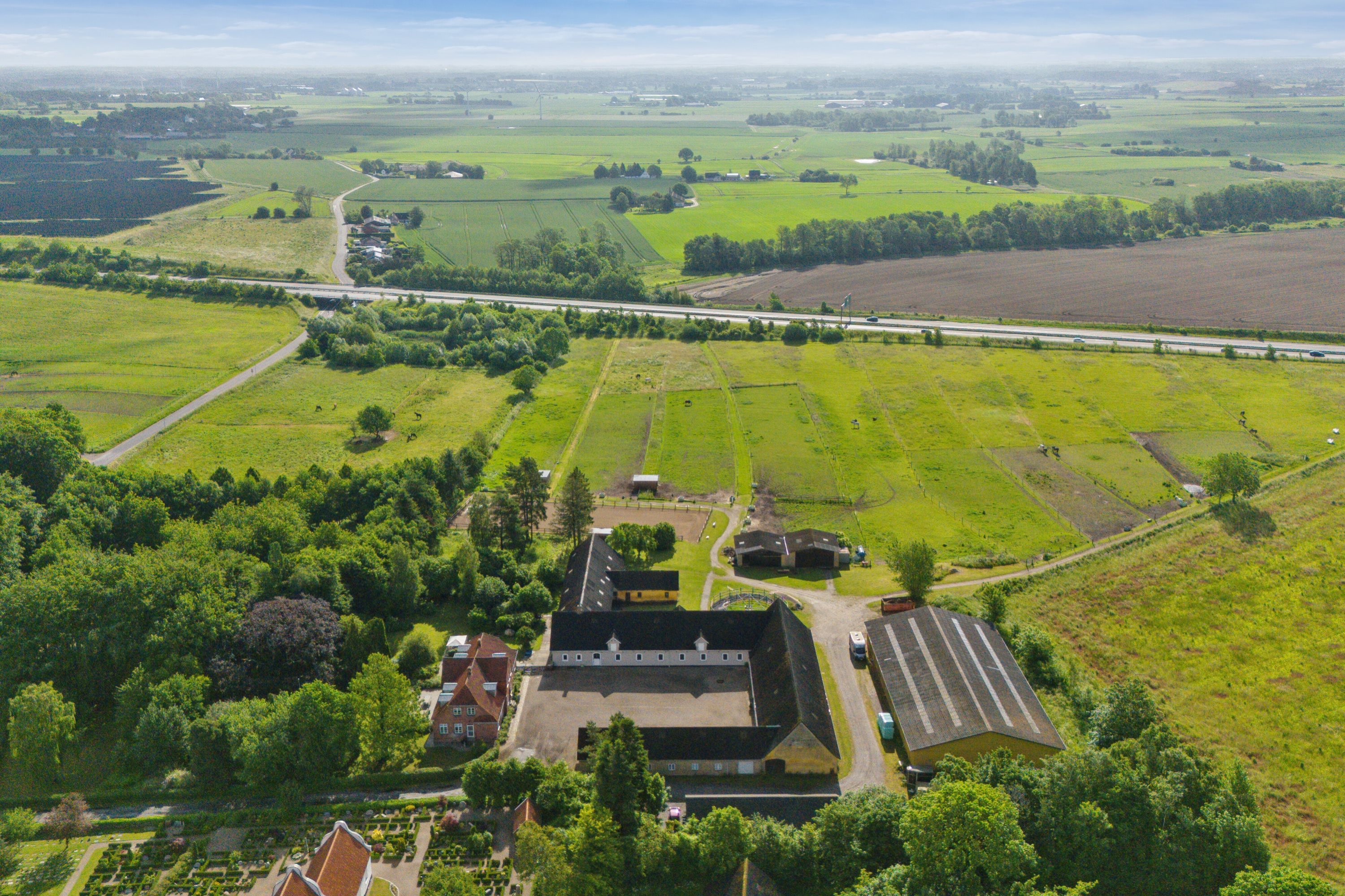 Fremhævet luftfoto billede i fuldskærmstilstand. Billede af Højbyvej 45, Højby, 5260 Odense S