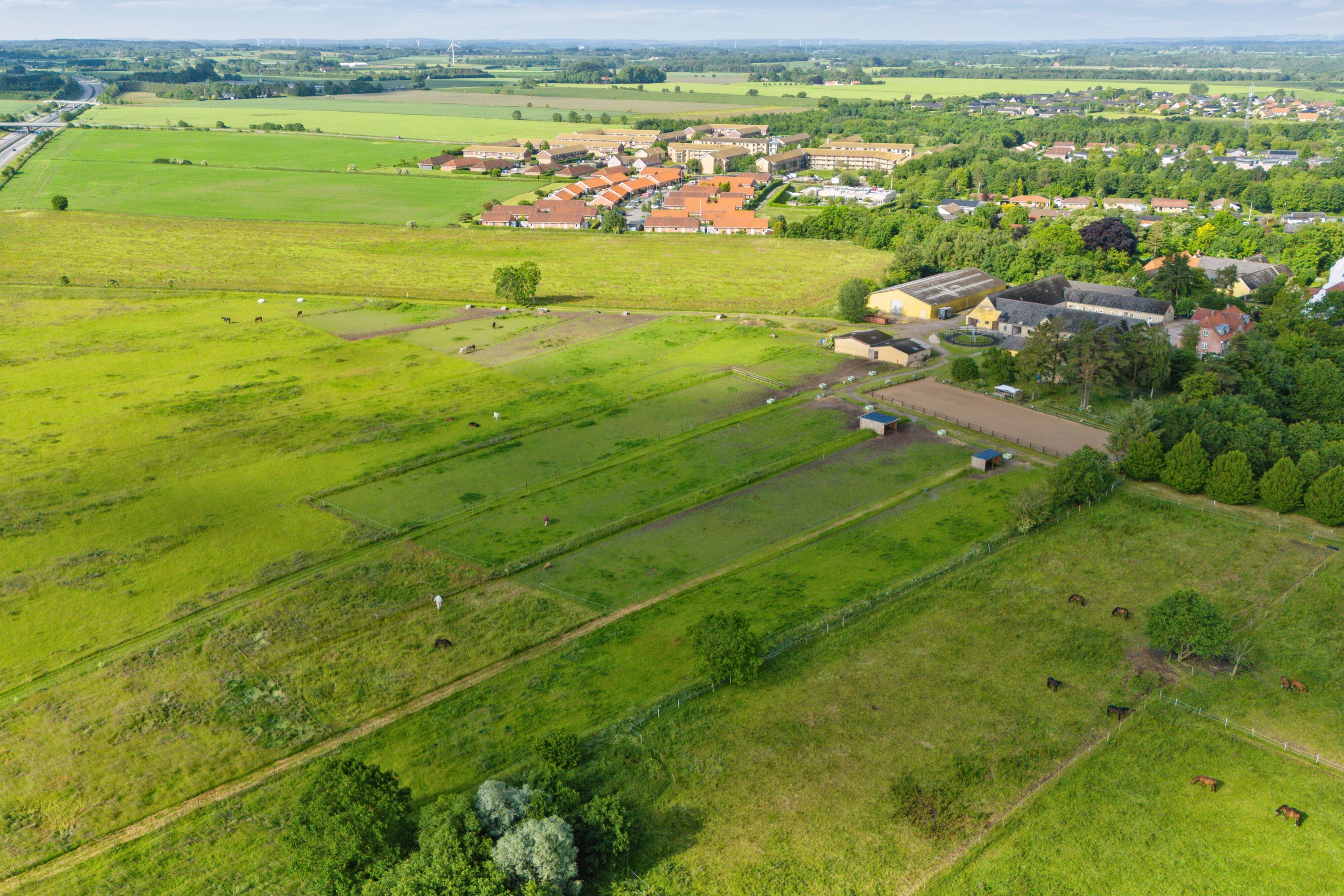 Fremhævet luftfoto billede i fuldskærmstilstand. Billede af Højbyvej 45, Højby, 5260 Odense S