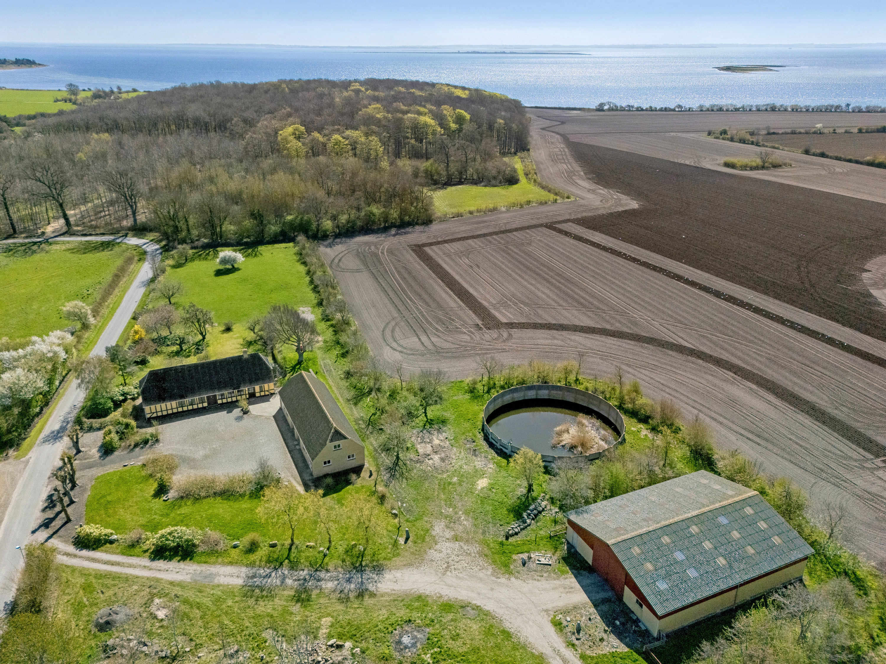 Fremhævet luftfoto billede i fuldskærmstilstand. Billede af Skaregårdsvej 5, Tåsinge, 5700 Svendborg