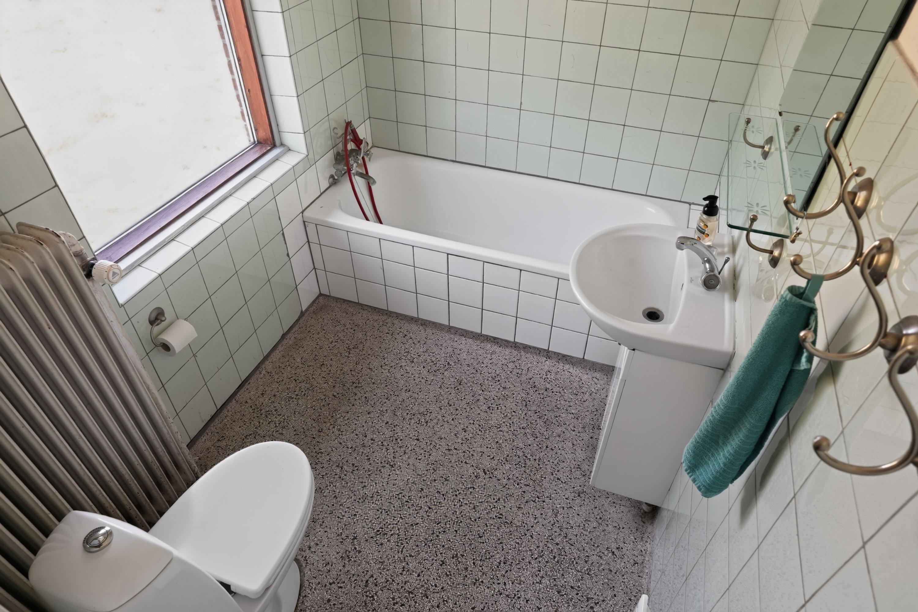 Fremhævet badeværelse billede i fuldskærmstilstand. Billede af Sandlyvej 42, 4540 Fårevejle
