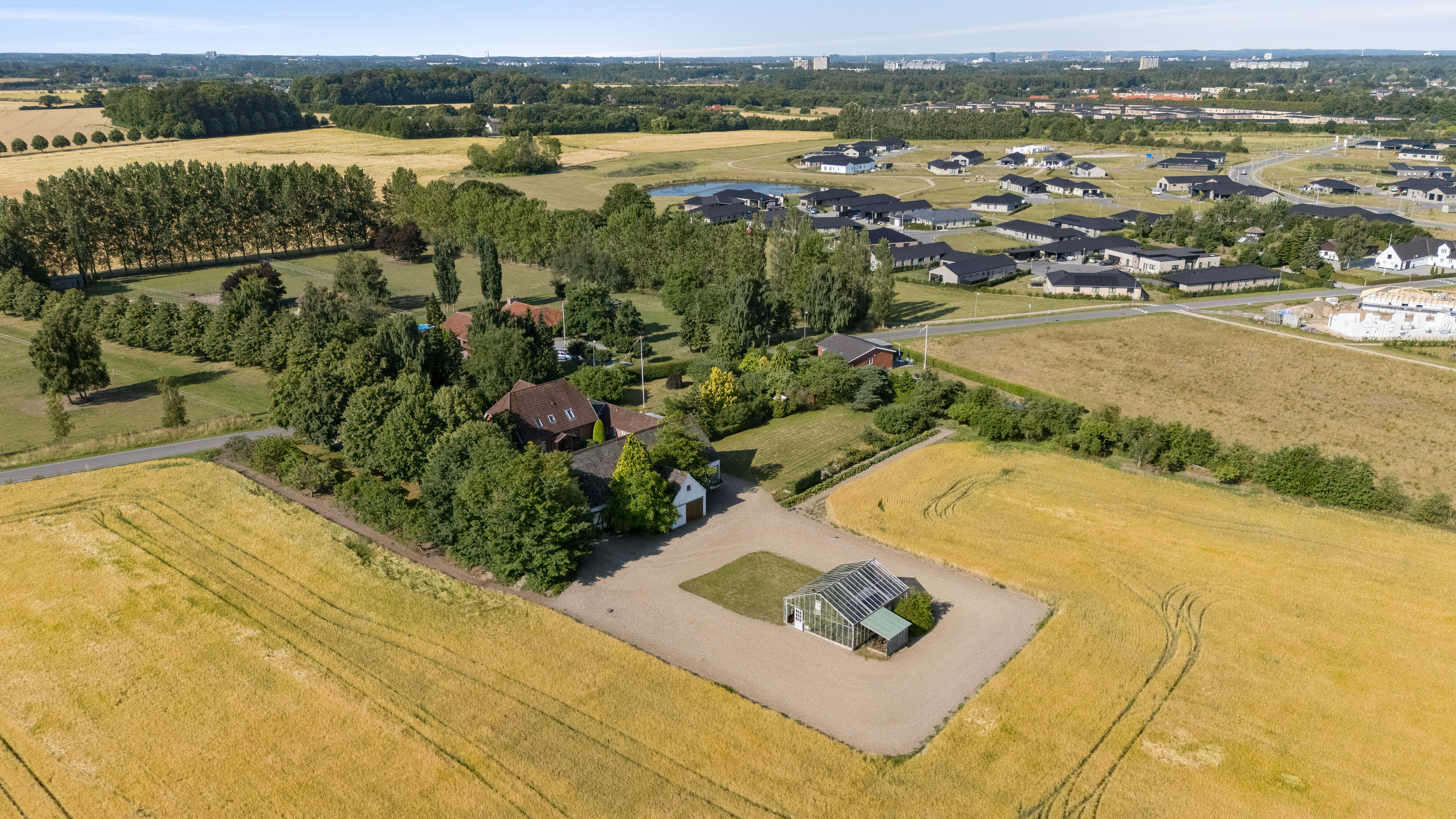 Fremhævet luftfoto billede i fuldskærmstilstand. Billede af Markhaven 110, Bullerup, 5320 Agedrup