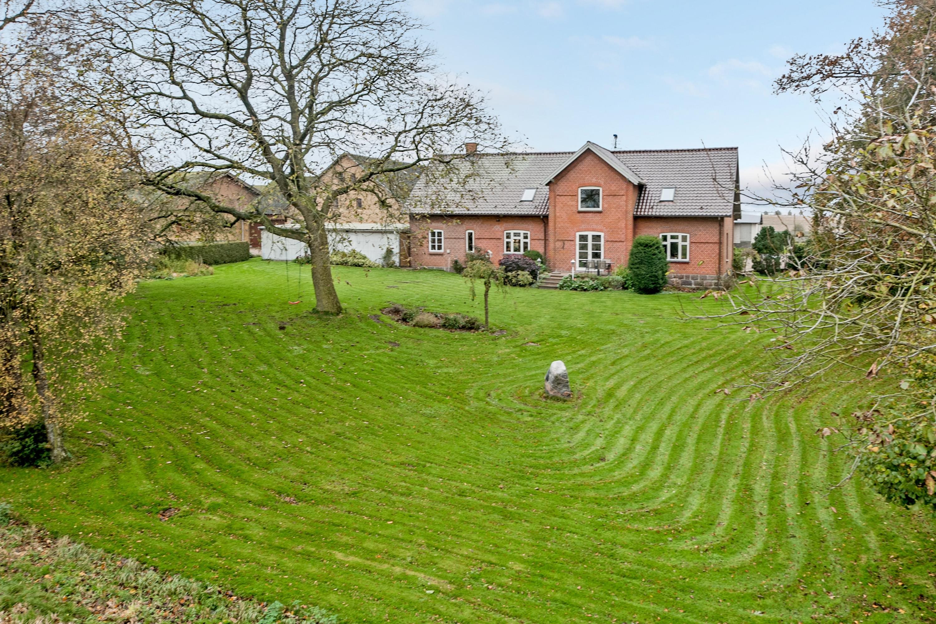 Fremhævet ejendommen billede i fuldskærmstilstand. Billede af Ørbækvej 88, 5854 Gislev