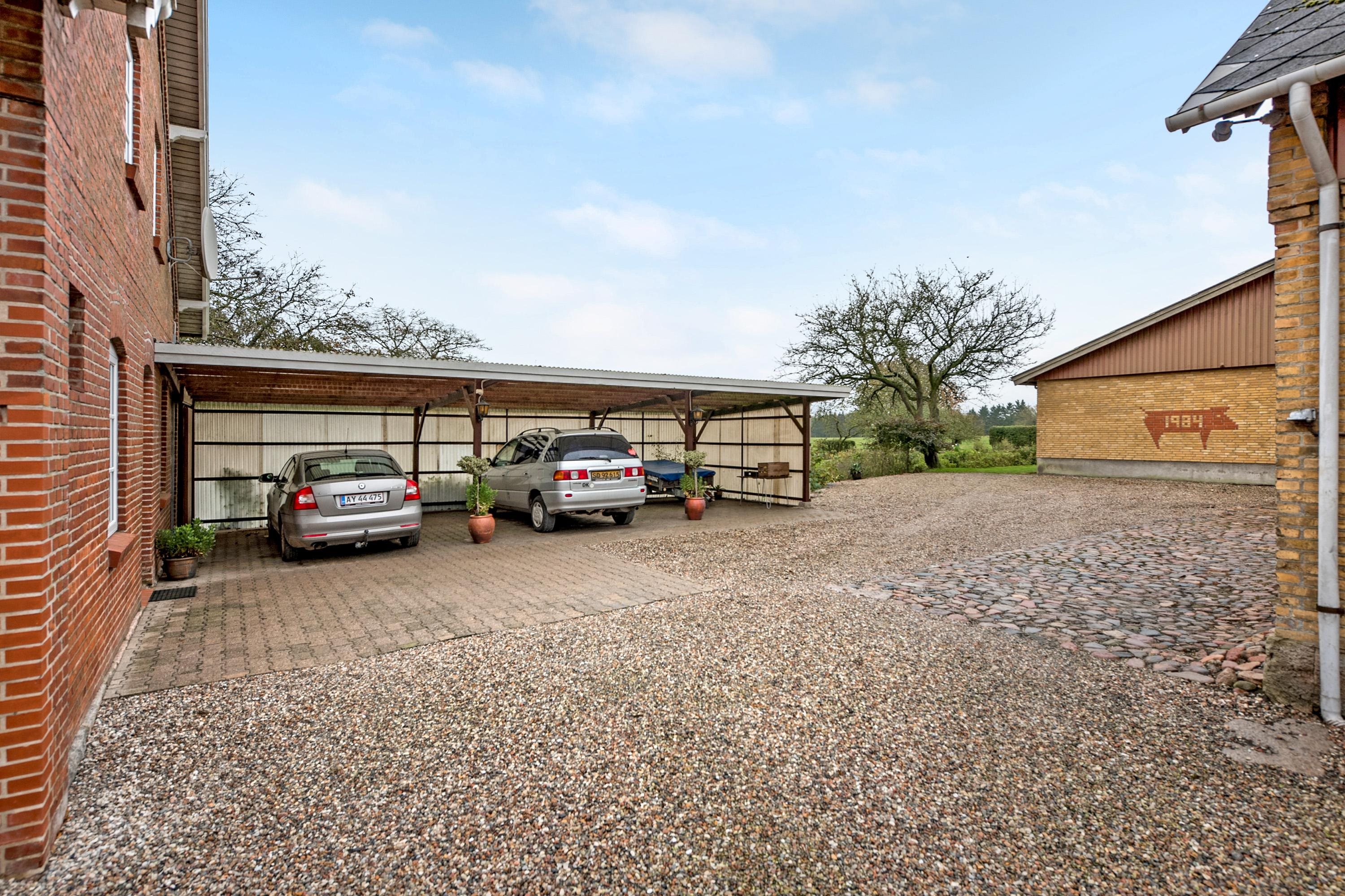 Fremhævet ejendommen billede i fuldskærmstilstand. Billede af Ørbækvej 88, 5854 Gislev