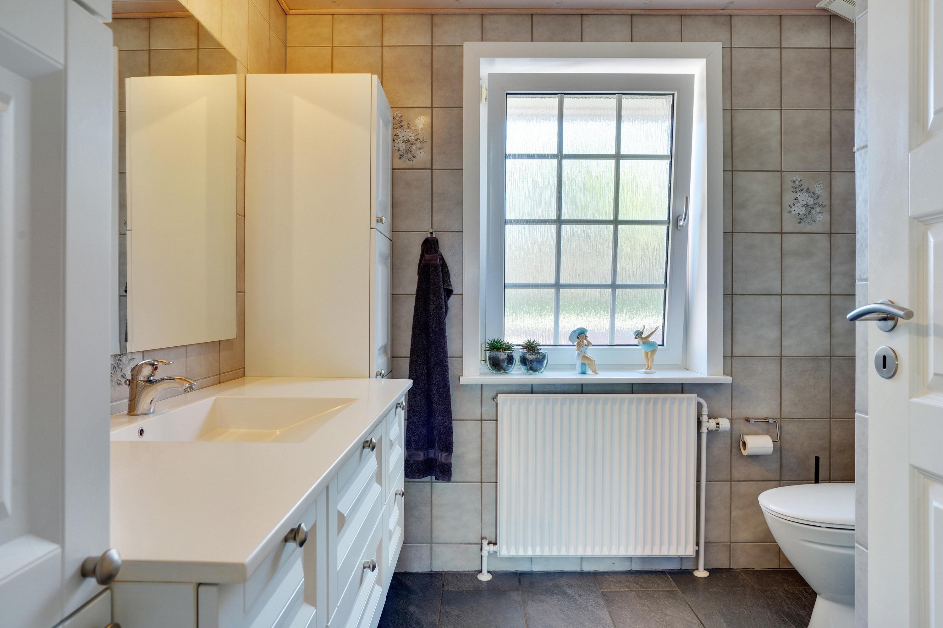 Fremhævet  billede i fuldskærmstilstand. Billede af Skævevej 100, Brønden, 9352 Dybvad