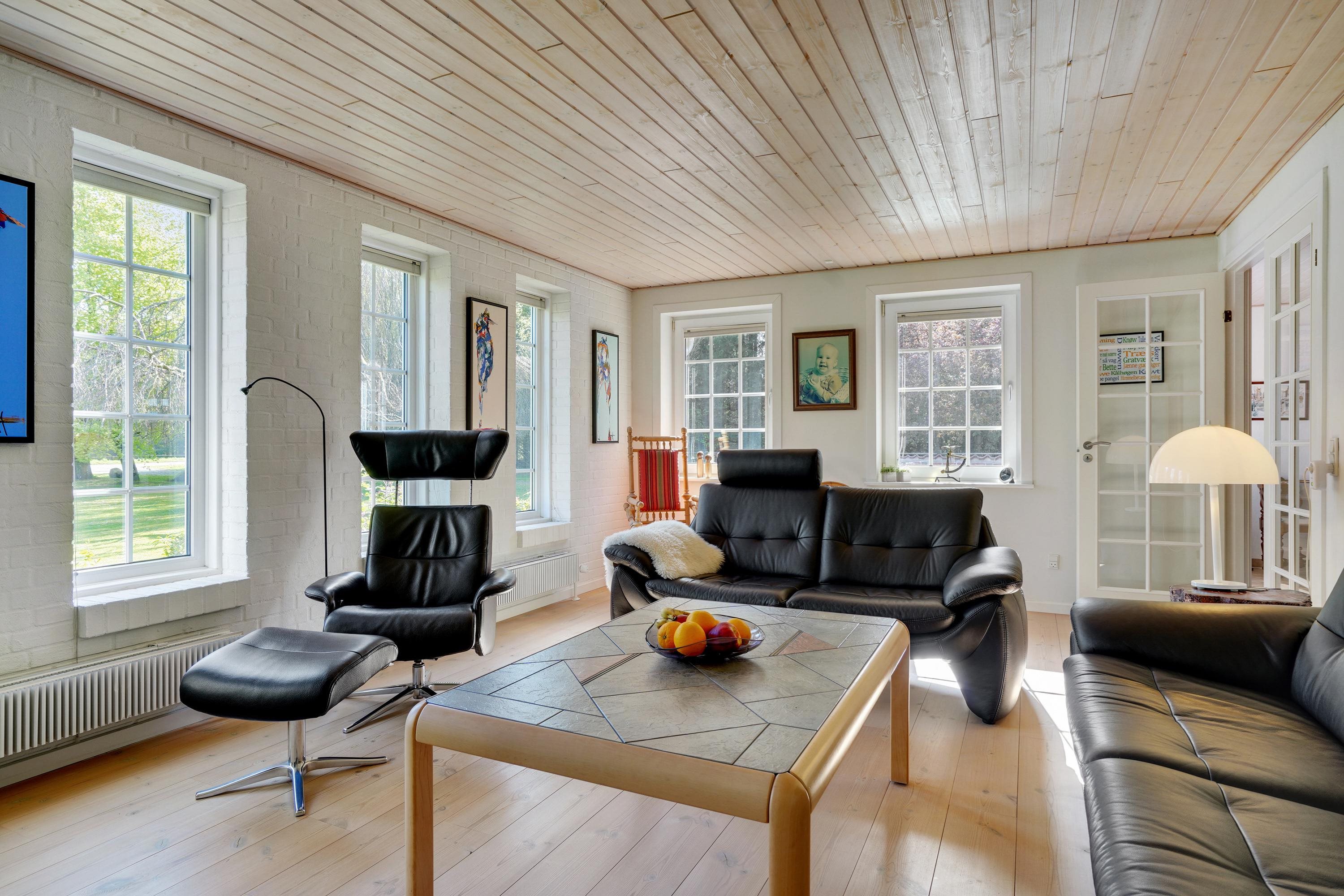 Fremhævet  billede i fuldskærmstilstand. Billede af Skævevej 100, Brønden, 9352 Dybvad