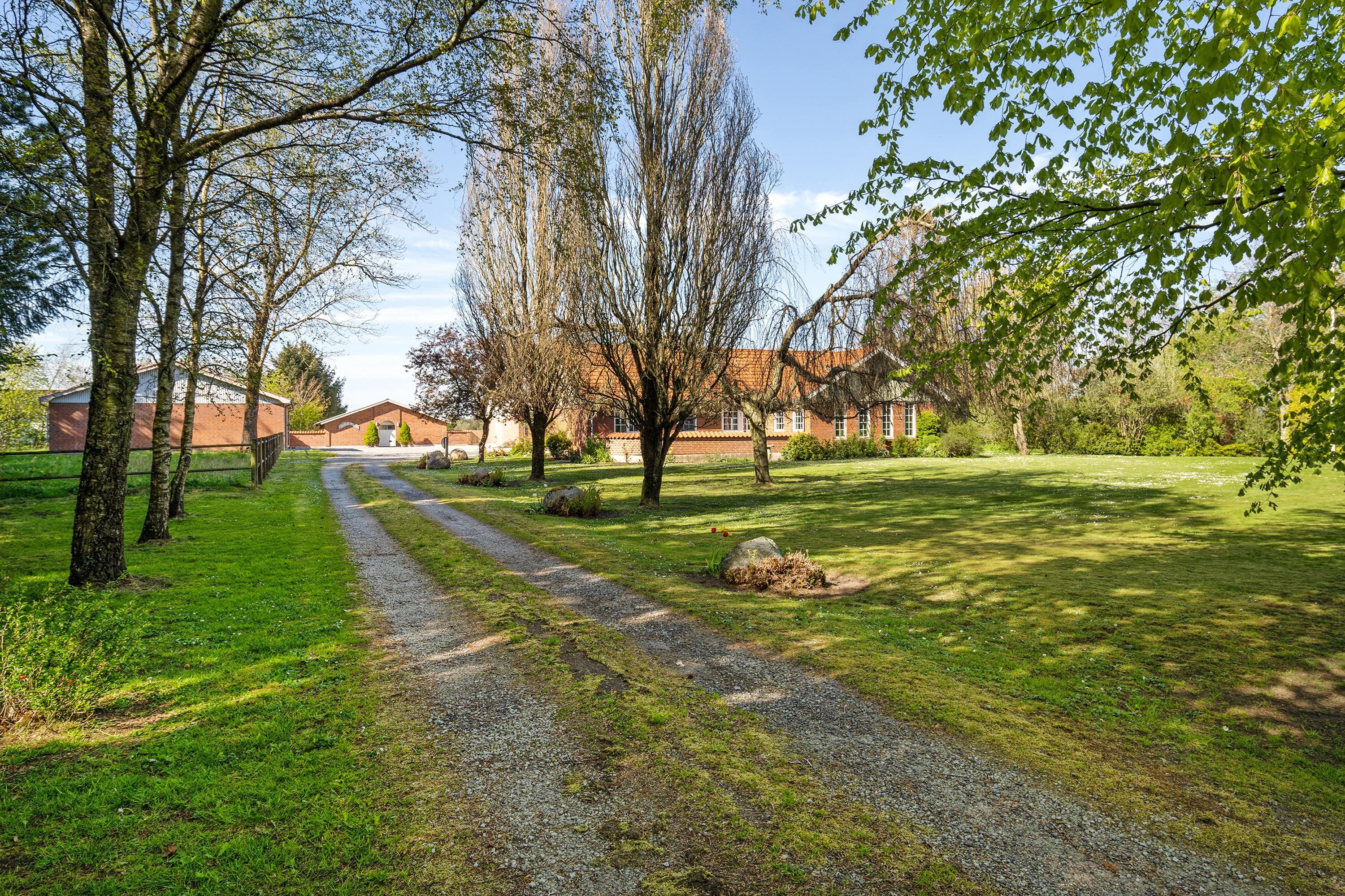 Fremhævet ejendommen billede i fuldskærmstilstand. Billede af Skævevej 100, Brønden, 9352 Dybvad