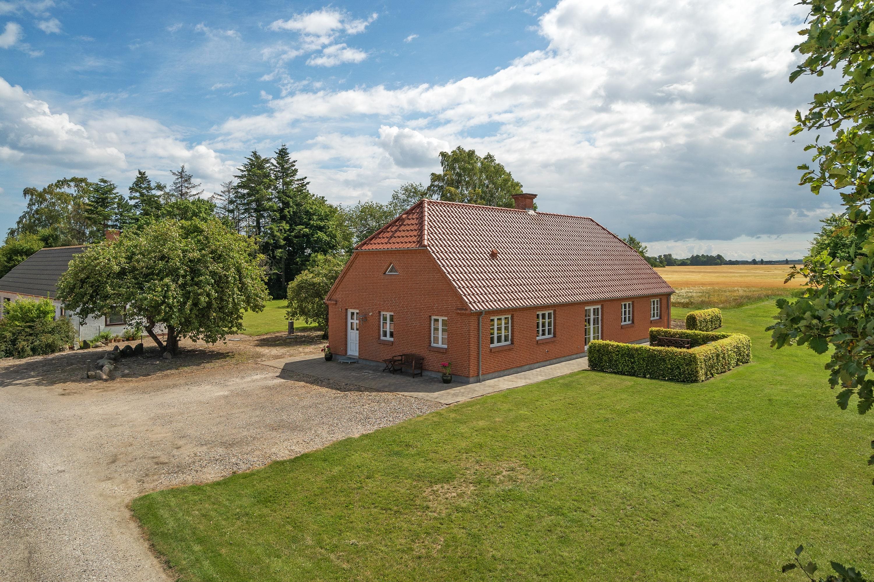 Miniaturebillede 1: ejendommen. Billede af Nykøbingvej 159, Horreby, 4800 Nykøbing F