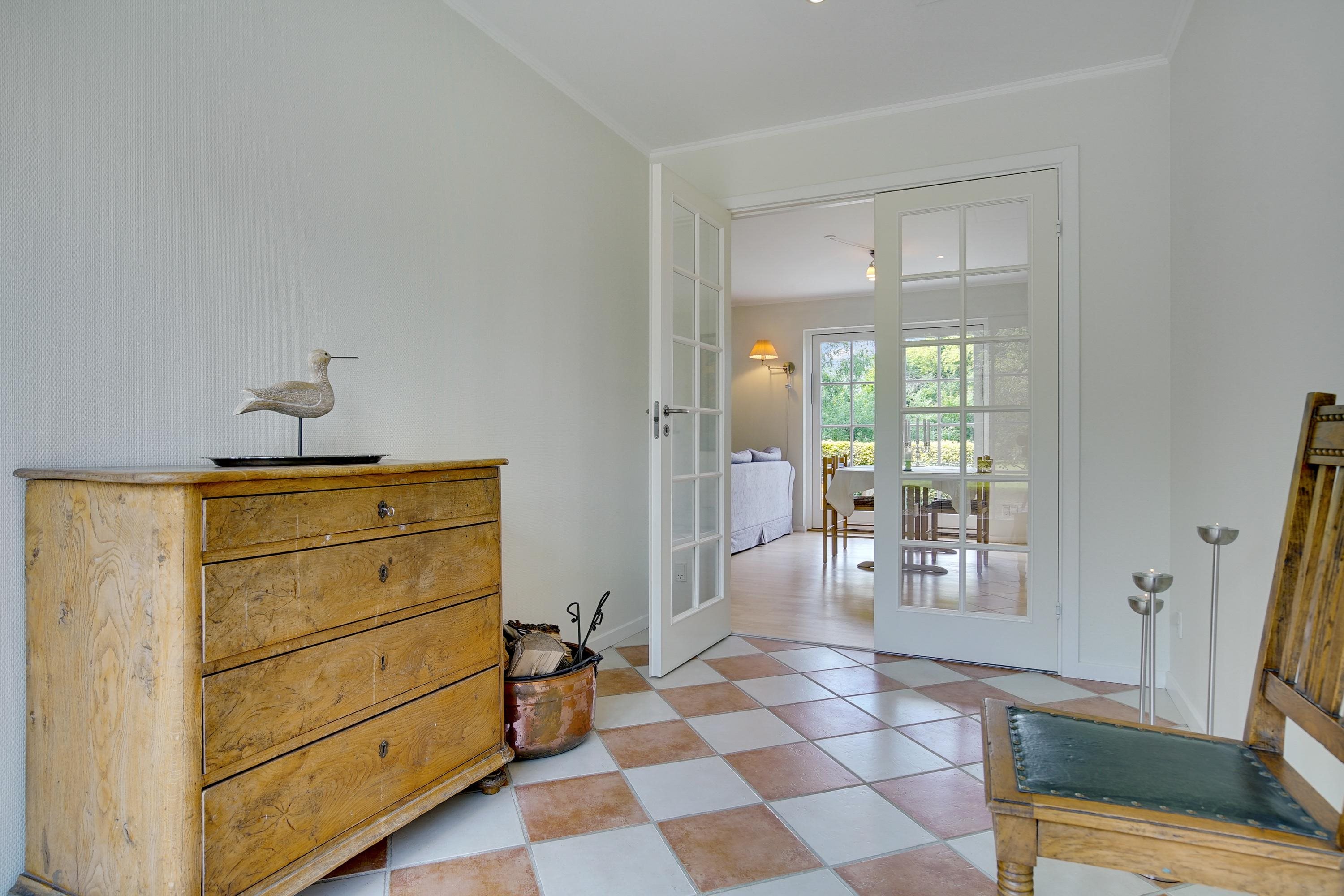 Fremhævet entré billede i fuldskærmstilstand. Billede af Nykøbingvej 159, Horreby, 4800 Nykøbing F