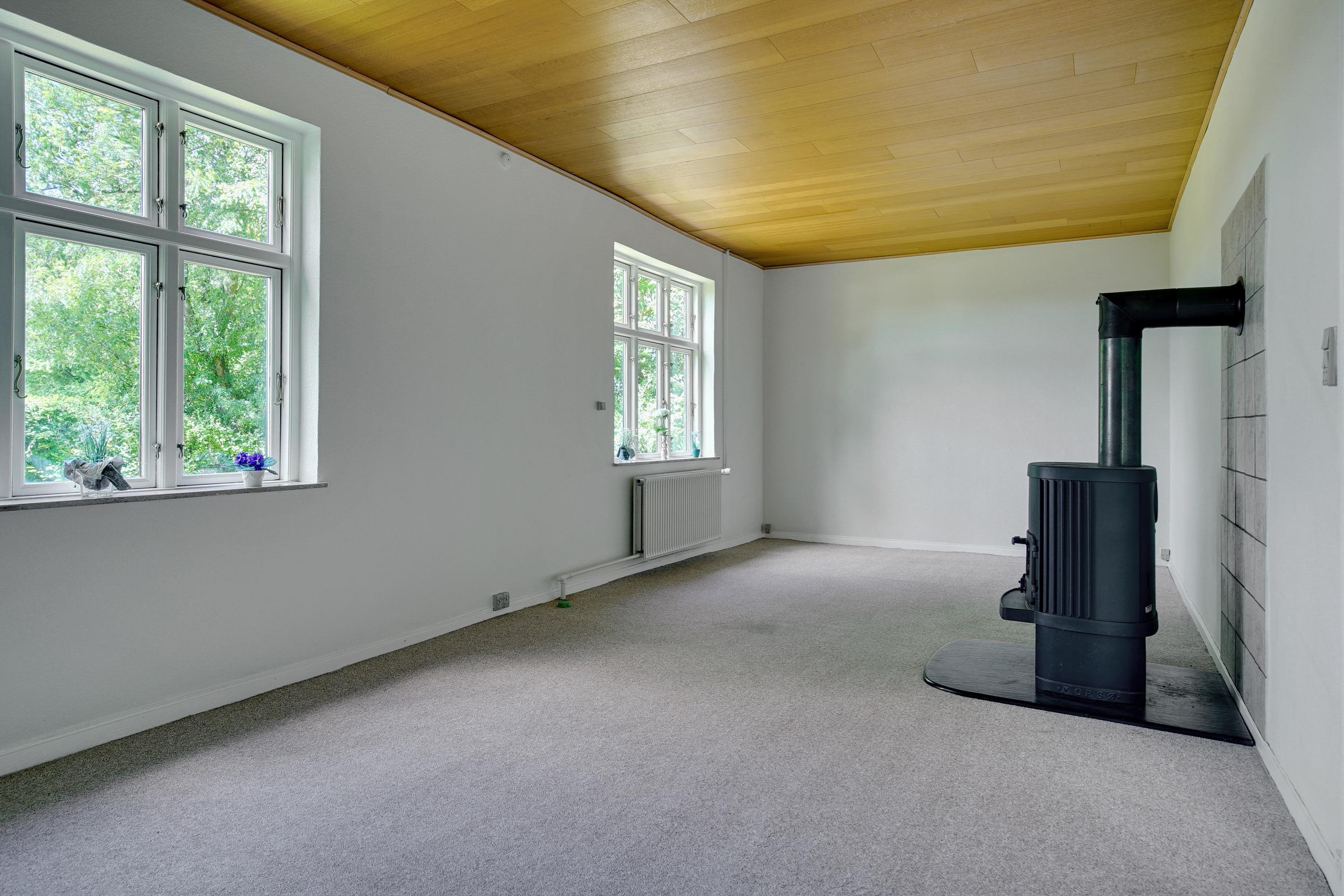 Fremhævet stue billede i fuldskærmstilstand. Billede af Nykøbingvej 159, Horreby, 4800 Nykøbing F